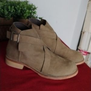 FREE PEOPLE BOOTIES